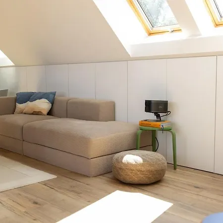 Romantic Loft With Terrace & Workspace ! Adamitt *